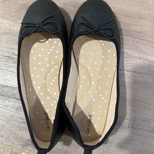 Cat & Jack Black Bow Kids Slippers